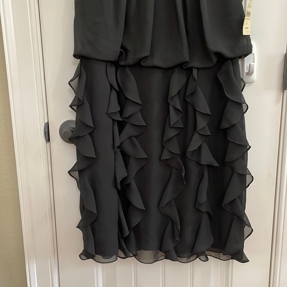 🎉🥳Coldwater Creek black cascade ruffle dress.  16 - Picture 3 of 7